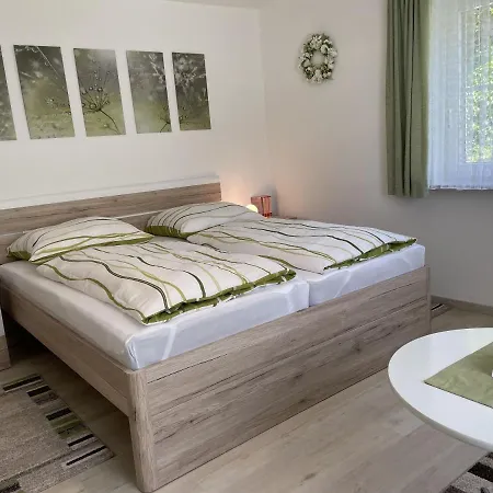 Apartment Haus Beate, Im Bienenparadies *