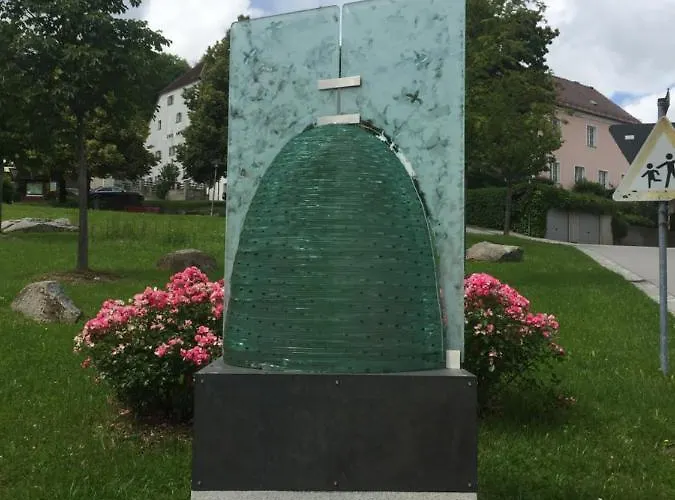 Haus Beate, Im Bienenparadies